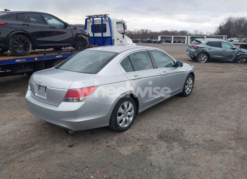 Photo 4 of 2009 Honda Accord 2.4 EX-L (VIN 1HGCP26859A060401)