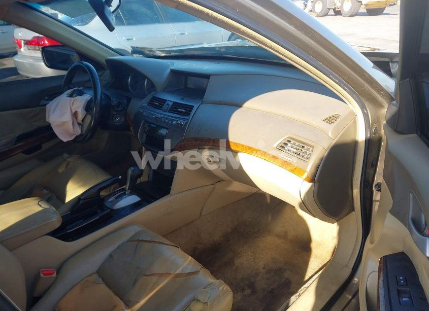 Photo 5 of 2009 Honda Accord 2.4 EX-L (VIN 1HGCP26859A121519)