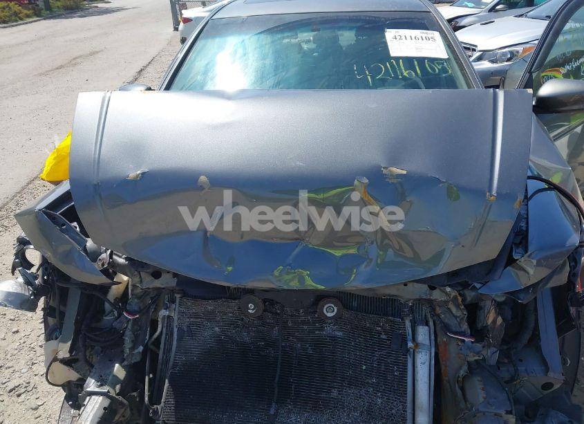 Photo 10 of 2009 Honda Accord 2.4 EX-L (VIN 1HGCP26859A187357)