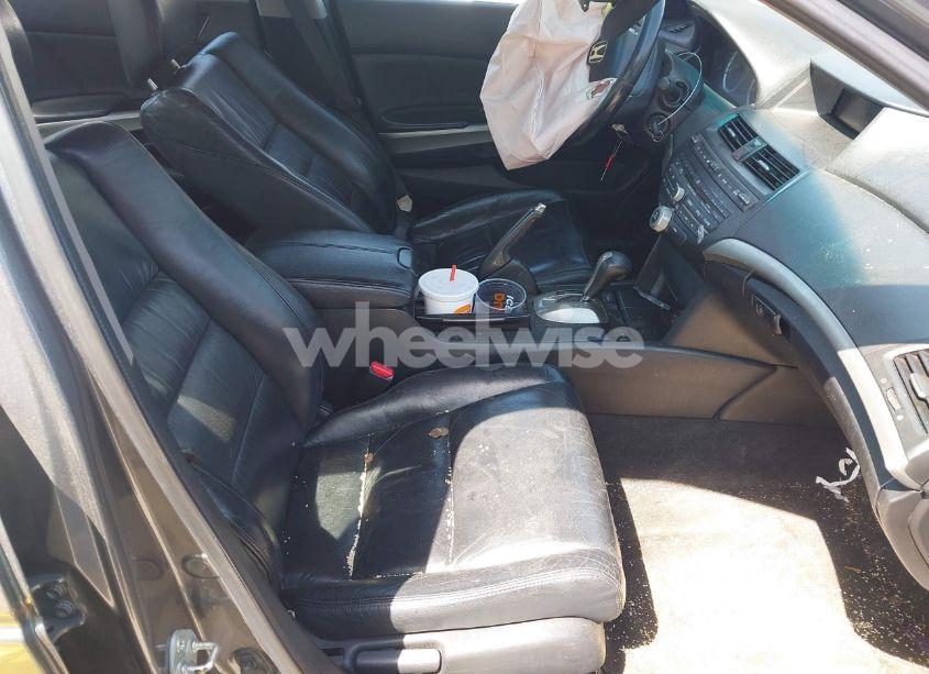 Photo 5 of 2009 Honda Accord 2.4 EX-L (VIN 1HGCP26859A187357)