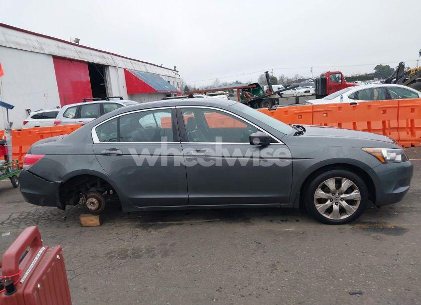 Photo 14 of 2008 Honda Accord 2.4 EX-L (VIN 1HGCP26868A000268)