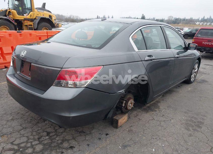 Photo 4 of 2008 Honda Accord 2.4 EX-L (VIN 1HGCP26868A000268)