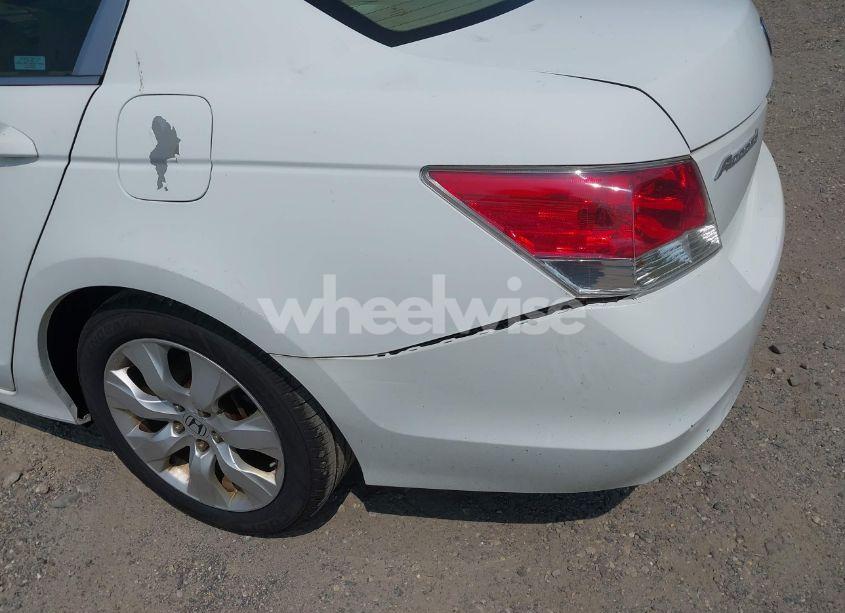 Photo 6 of 2008 Honda Accord 2.4 EX-L (VIN 1HGCP26868A001954)