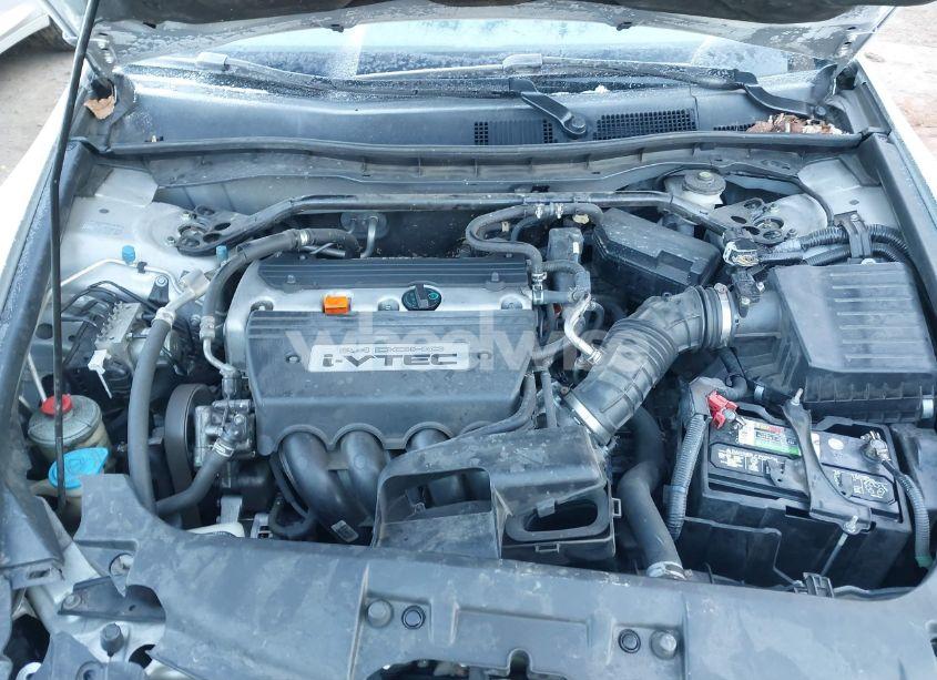 Photo 10 of 2008 Honda Accord 2.4 EX-L (VIN 1HGCP26868A024229)