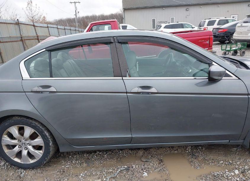 Photo 13 of 2008 Honda Accord 2.4 EX-L (VIN 1HGCP26868A036364)