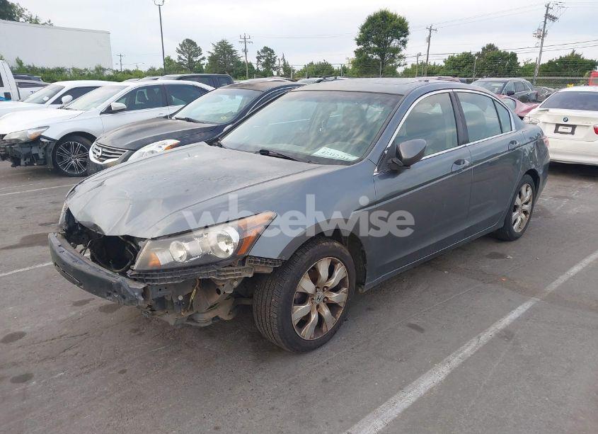 Photo 2 of 2008 Honda Accord 2.4 EX-L (VIN 1HGCP26868A061734)