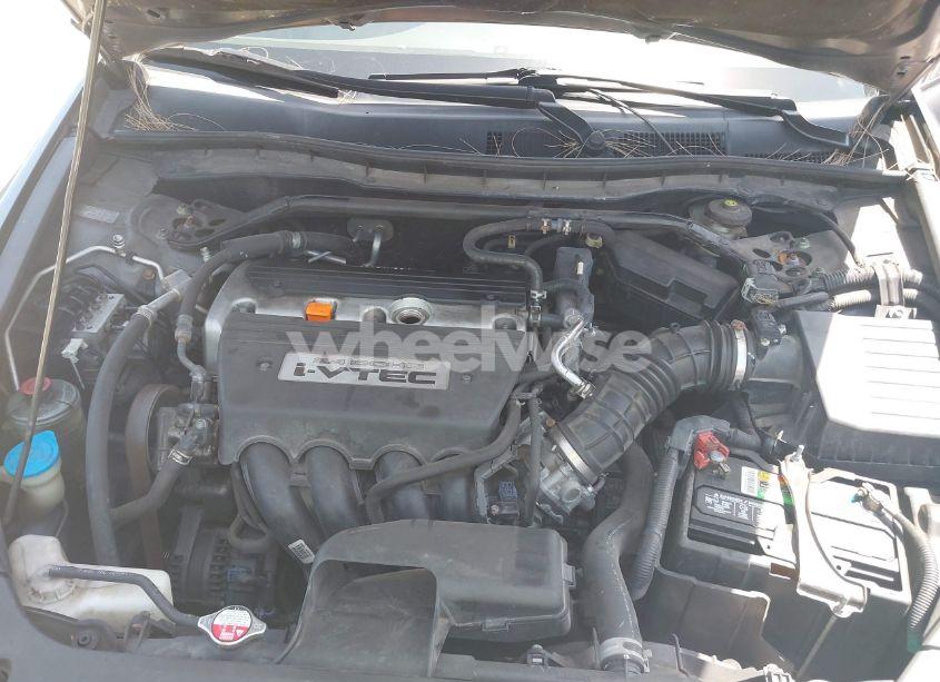 Photo 10 of 2008 Honda Accord 2.4 EX-L (VIN 1HGCP26868A075651)