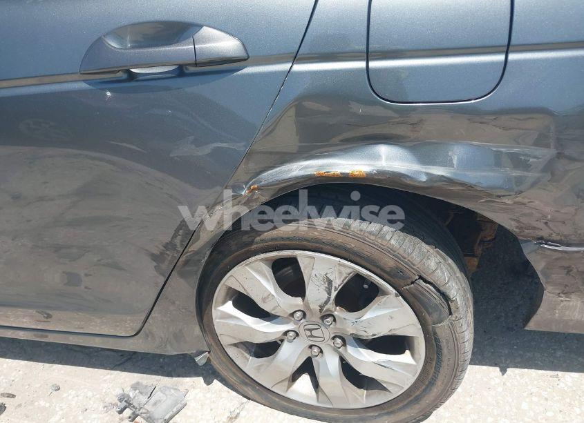 Photo 12 of 2008 Honda Accord 2.4 EX-L (VIN 1HGCP26868A075651)