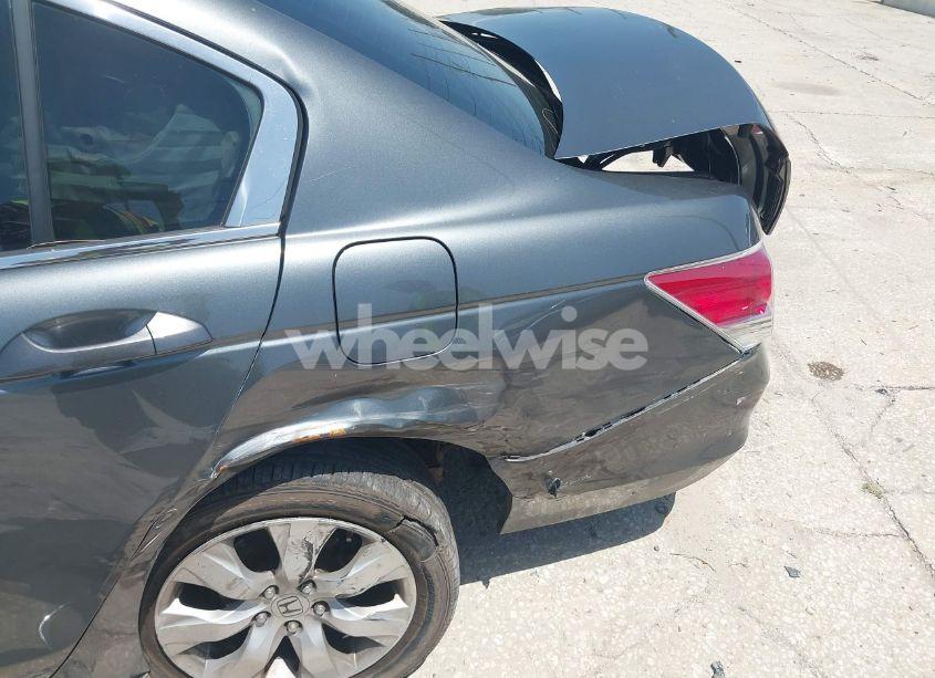 Photo 13 of 2008 Honda Accord 2.4 EX-L (VIN 1HGCP26868A075651)