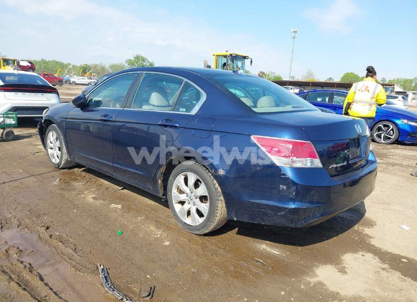 Photo 3 of 2008 Honda Accord 2.4 EX-L (VIN 1HGCP26868A076802)