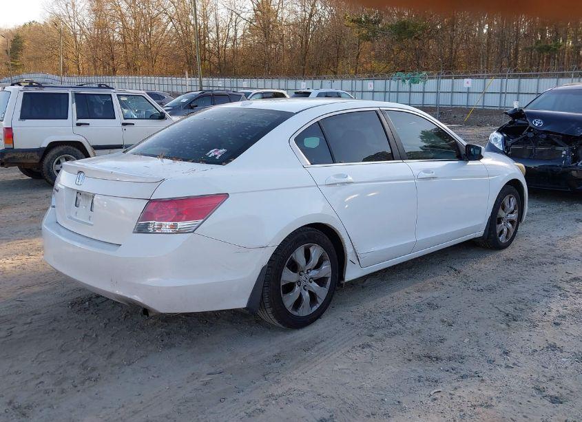 Photo 4 of 2008 Honda Accord 2.4 EX-L (VIN 1HGCP26868A099898)