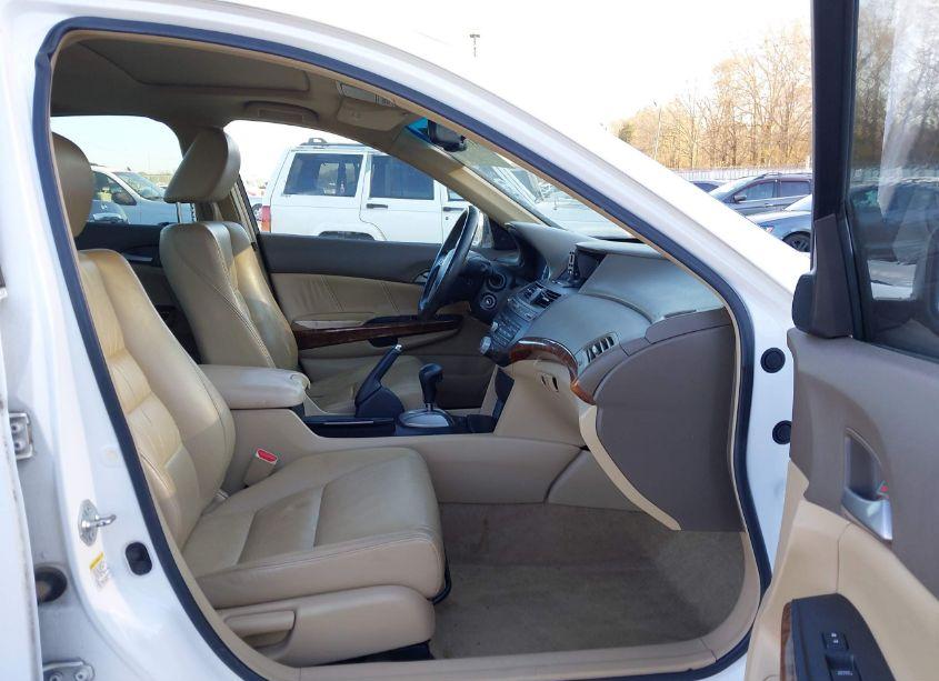 Photo 5 of 2008 Honda Accord 2.4 EX-L (VIN 1HGCP26868A099898)