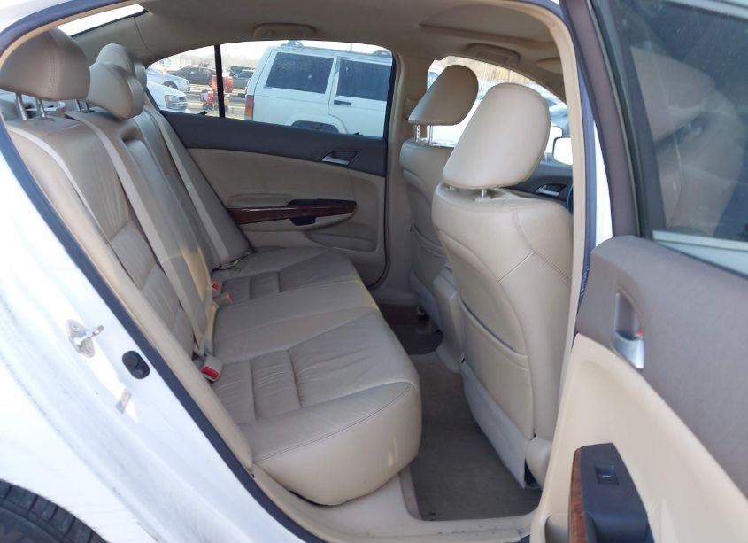 Photo 8 of 2008 Honda Accord 2.4 EX-L (VIN 1HGCP26868A099898)