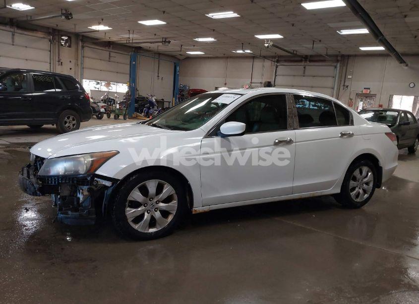 Photo 15 of 2008 Honda Accord 2.4 EX-L (VIN 1HGCP26868A106736)