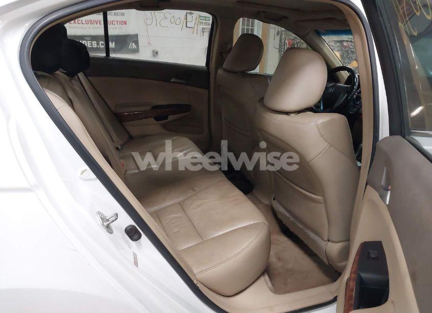 Photo 8 of 2008 Honda Accord 2.4 EX-L (VIN 1HGCP26868A106736)