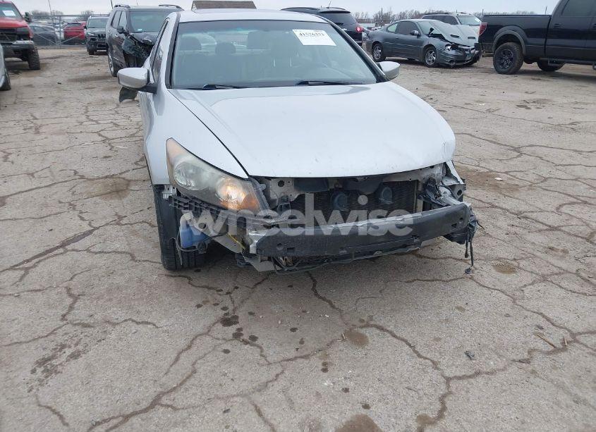 Photo 13 of 2008 Honda Accord 2.4 EX-L (VIN 1HGCP26868A127554)