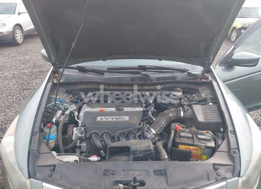 Photo 10 of 2009 Honda Accord 2.4 EX-L (VIN 1HGCP26869A000711)