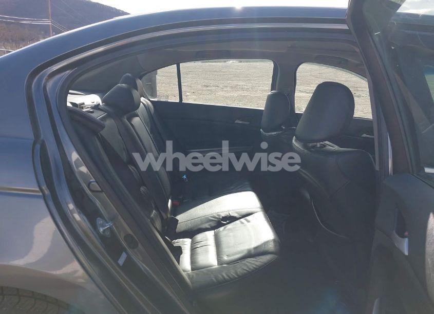 Photo 8 of 2009 Honda Accord 2.4 EX-L (VIN 1HGCP26869A095920)