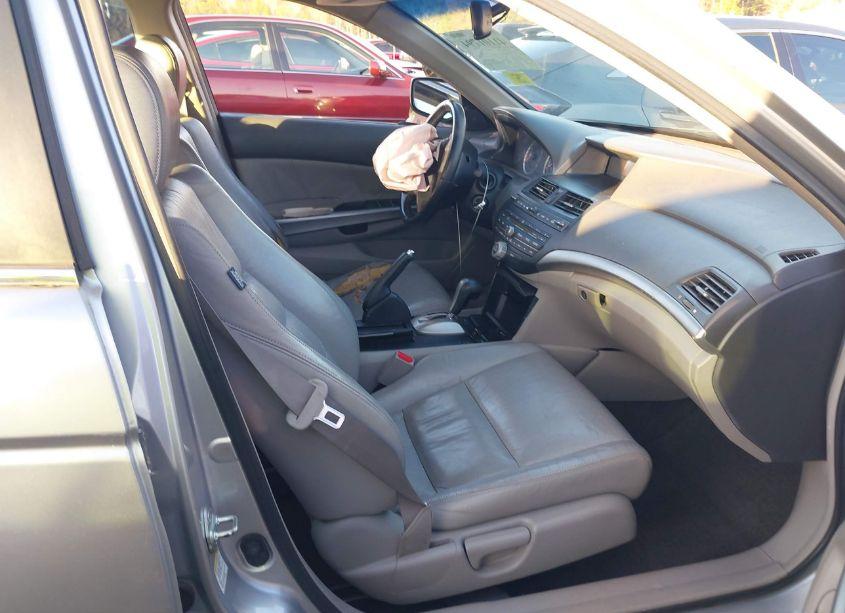 Photo 5 of 2009 Honda Accord 2.4 EX-L (VIN 1HGCP26869A104079)