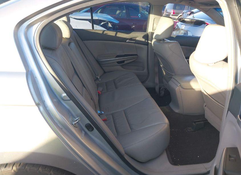 Photo 8 of 2009 Honda Accord 2.4 EX-L (VIN 1HGCP26869A104079)