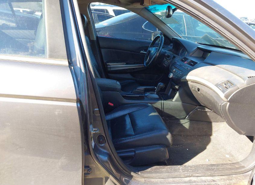 Photo 5 of 2009 Honda Accord 2.4 EX-L (VIN 1HGCP26869A116863)