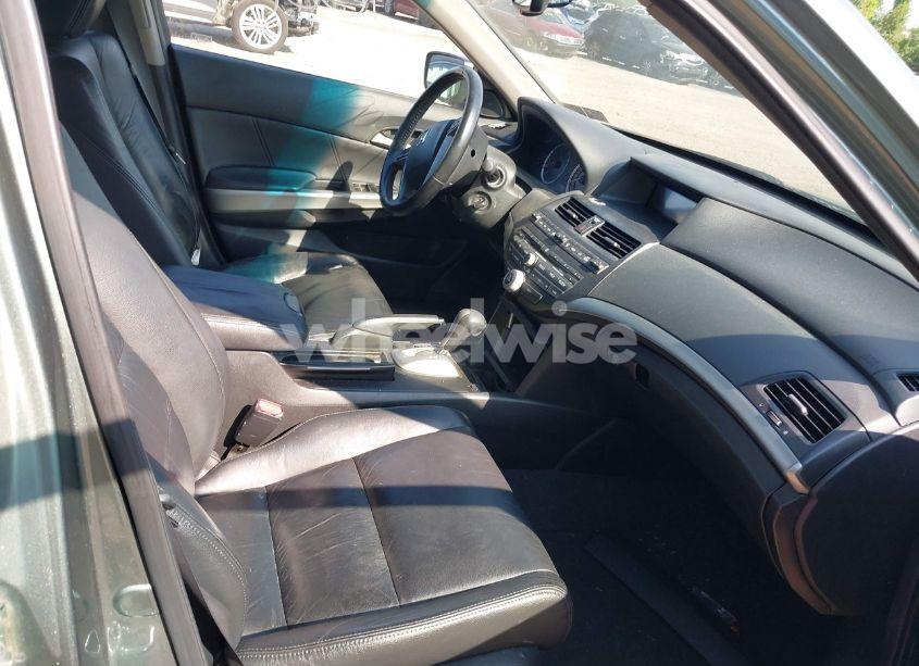 Photo 5 of 2009 Honda Accord 2.4 EX-L (VIN 1HGCP26869A119813)