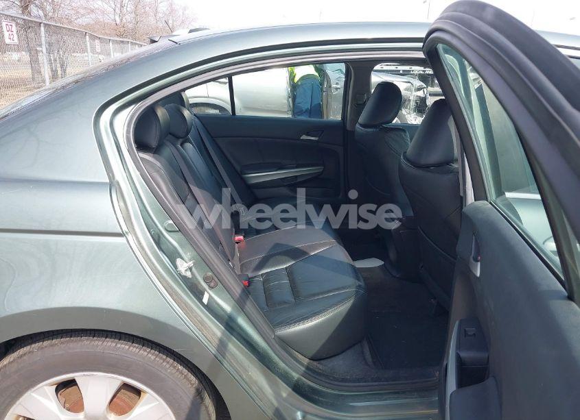 Photo 8 of 2009 Honda Accord 2.4 EX-L (VIN 1HGCP26869A122310)