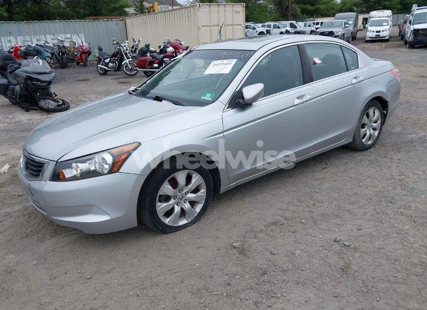 Photo 2 of 2008 Honda Accord 2.4 EX-L (VIN 1HGCP26878A095682)