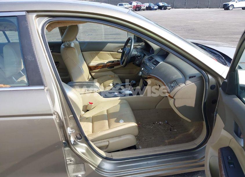 Photo 5 of 2008 Honda Accord 2.4 EX-L (VIN 1HGCP26878A137915)