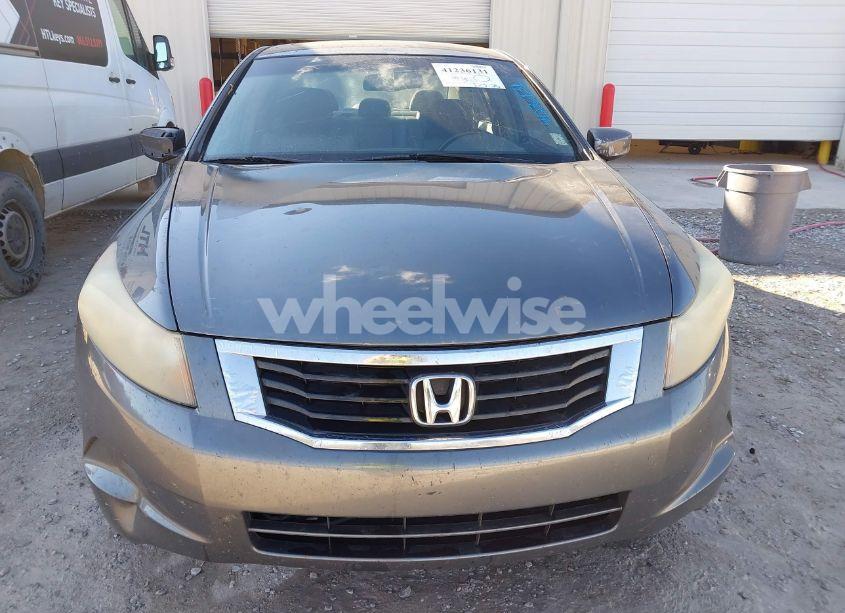 Photo 6 of 2009 Honda Accord 2.4 EX-L (VIN 1HGCP26879A016500)