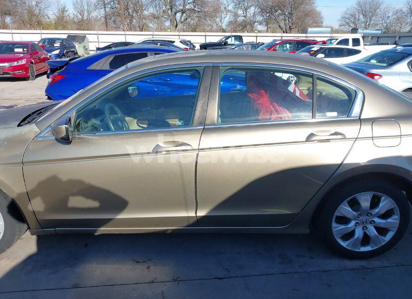 Photo 15 of 2009 Honda Accord 2.4 EX-L (VIN 1HGCP26879A029599)