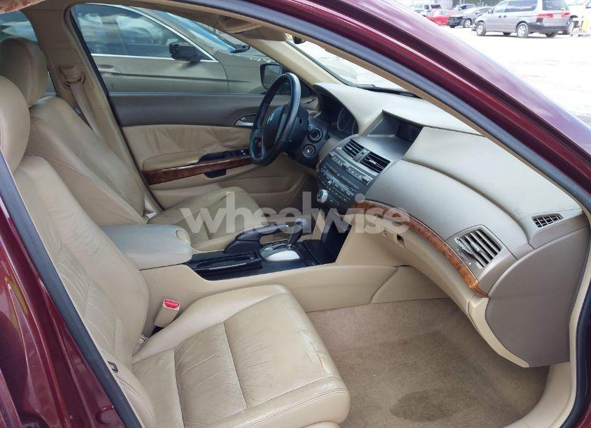 Photo 5 of 2009 Honda Accord 2.4 EX-L (VIN 1HGCP26879A071898)