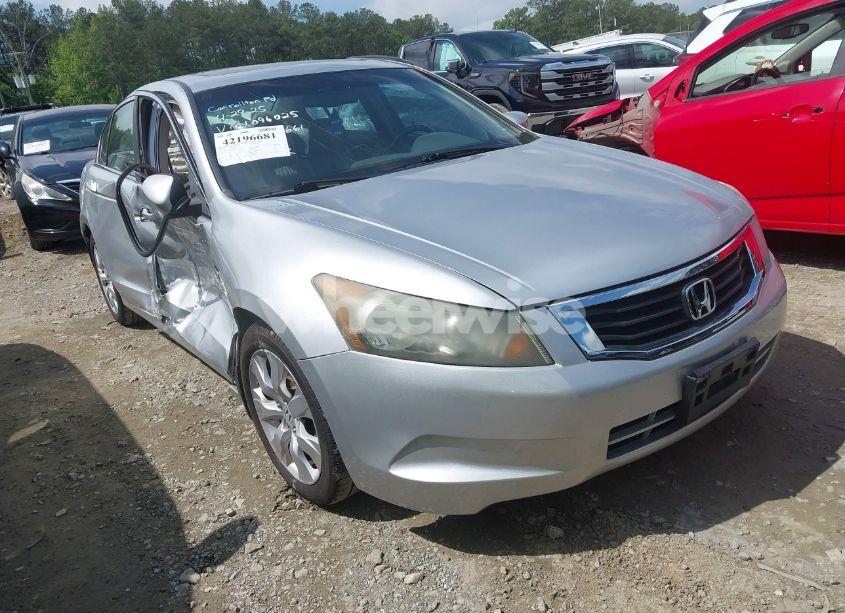 2009 Honda Accord 2.4 EX-L (VIN 1HGCP26879A096025) main photo
