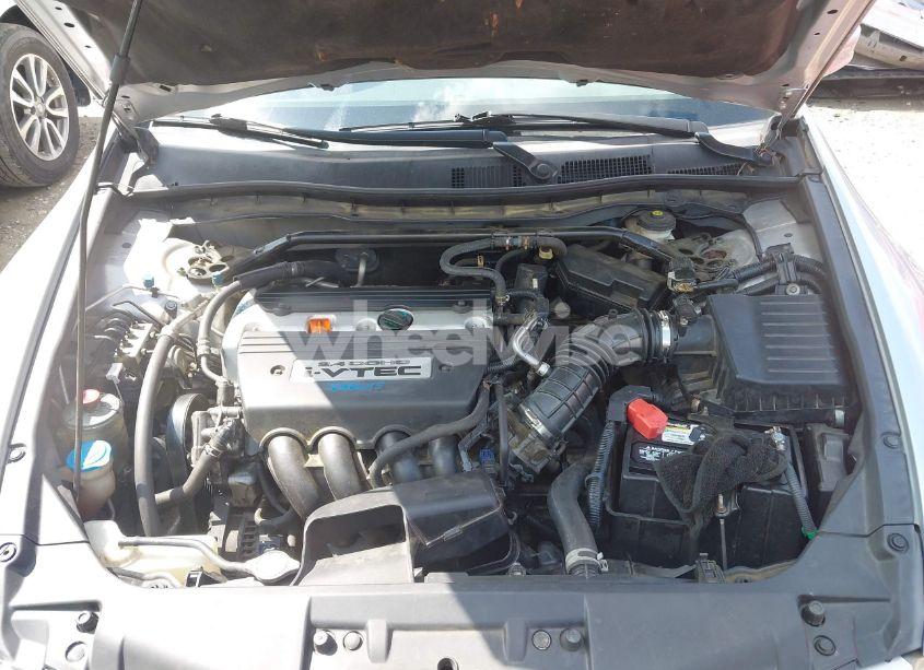 Photo 10 of 2009 Honda Accord 2.4 EX-L (VIN 1HGCP26879A096025)