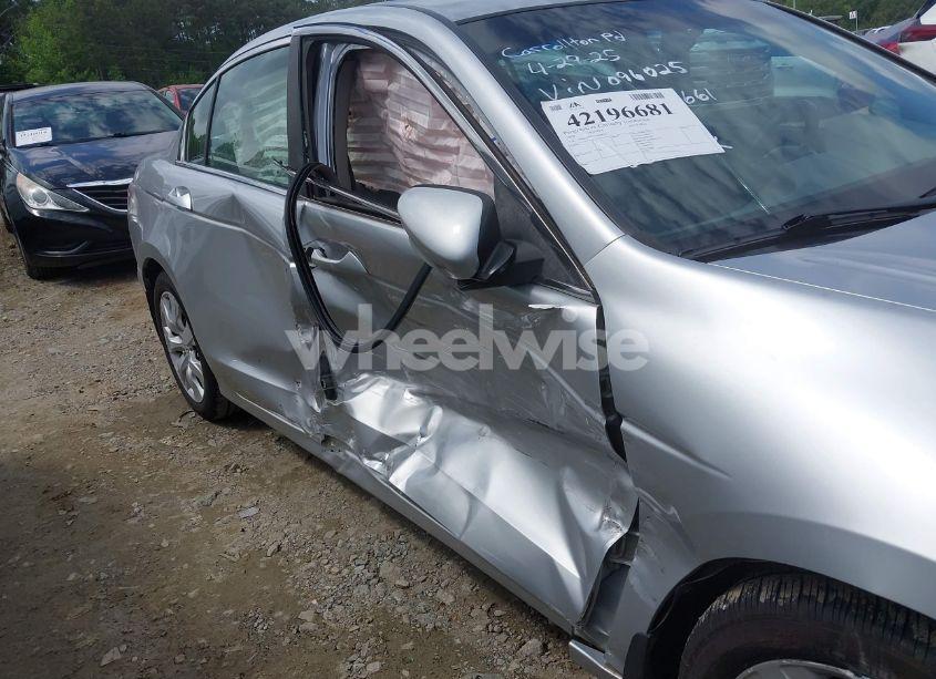 Photo 6 of 2009 Honda Accord 2.4 EX-L (VIN 1HGCP26879A096025)