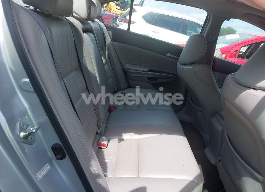 Photo 8 of 2009 Honda Accord 2.4 EX-L (VIN 1HGCP26879A096025)