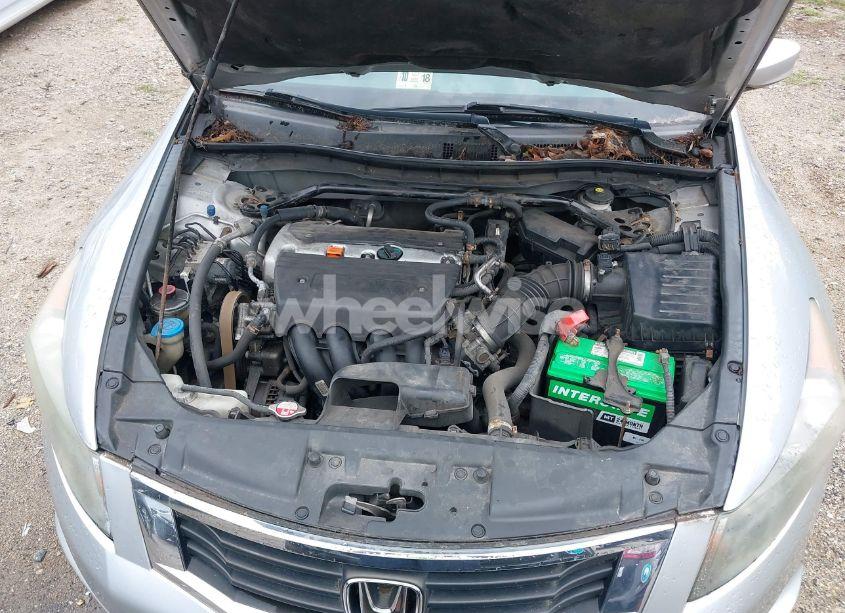 Photo 10 of 2009 Honda Accord 2.4 EX-L (VIN 1HGCP26879A103197)