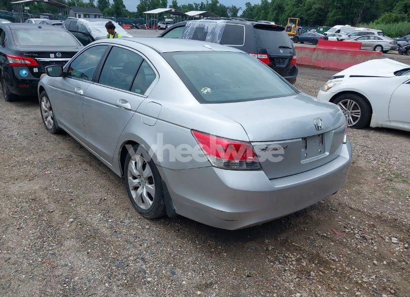 Photo 3 of 2009 Honda Accord 2.4 EX-L (VIN 1HGCP26879A103197)
