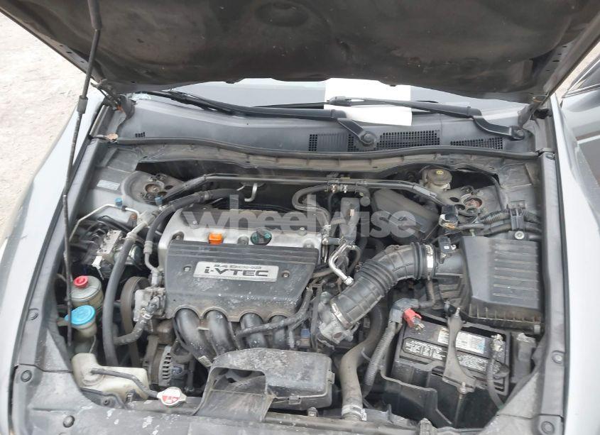 Photo 10 of 2009 Honda Accord 2.4 EX-L (VIN 1HGCP26879A157714)