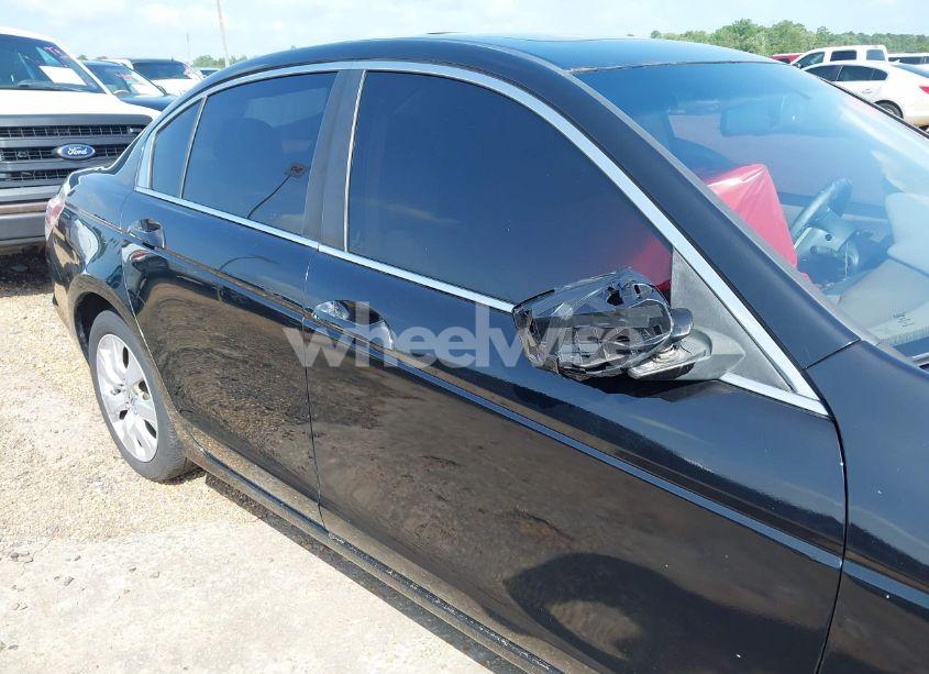 Photo 19 of 2009 Honda Accord 2.4 EX-L (VIN 1HGCP26879A172083)