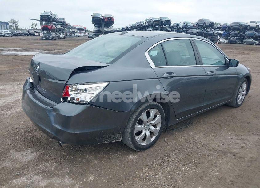Photo 4 of 2008 Honda Accord 2.4 EX-L (VIN 1HGCP26888A030064)