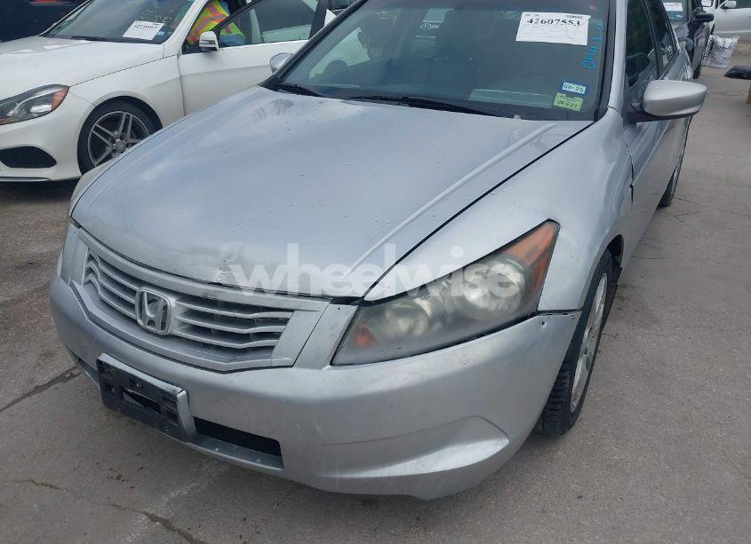 Photo 6 of 2008 Honda Accord 2.4 EX-L (VIN 1HGCP26888A063257)