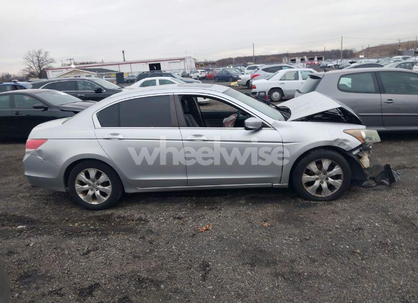 Photo 13 of 2008 Honda Accord 2.4 EX-L (VIN 1HGCP26888A160670)