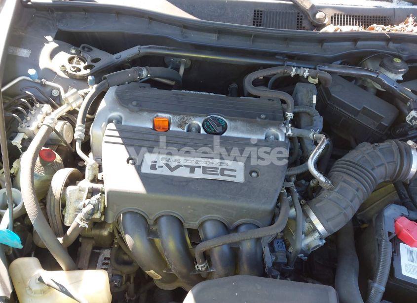 Photo 10 of 2009 Honda Accord 2.4 EX-L (VIN 1HGCP26889A053331)