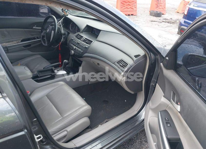 Photo 5 of 2009 Honda Accord 2.4 EX-L (VIN 1HGCP26889A057427)