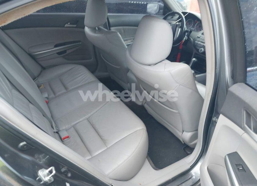 Photo 8 of 2009 Honda Accord 2.4 EX-L (VIN 1HGCP26889A057427)