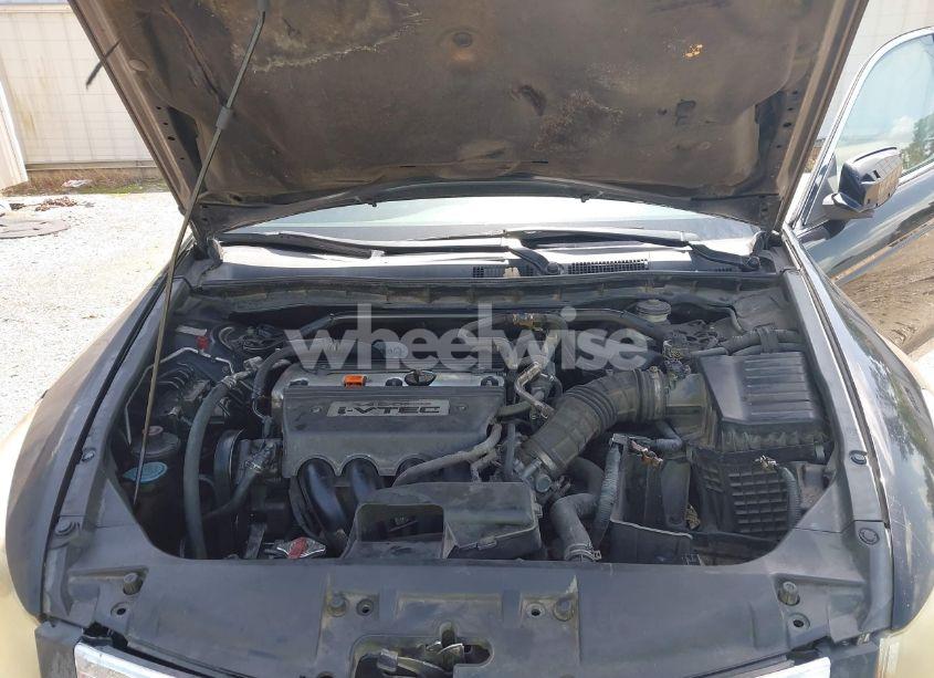 Photo 10 of 2009 Honda Accord 2.4 EX-L (VIN 1HGCP26889A076608)