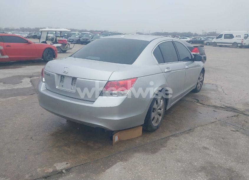 Photo 4 of 2009 Honda Accord 2.4 EX-L (VIN 1HGCP26889A083574)