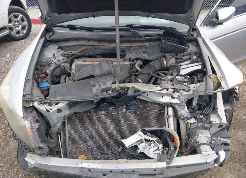 Photo 10 of 2009 Honda Accord 2.4 EX-L (VIN 1HGCP26889A101801)