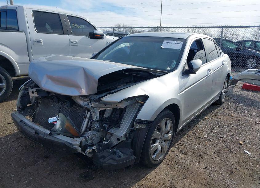 Photo 2 of 2009 Honda Accord 2.4 EX-L (VIN 1HGCP26889A101801)